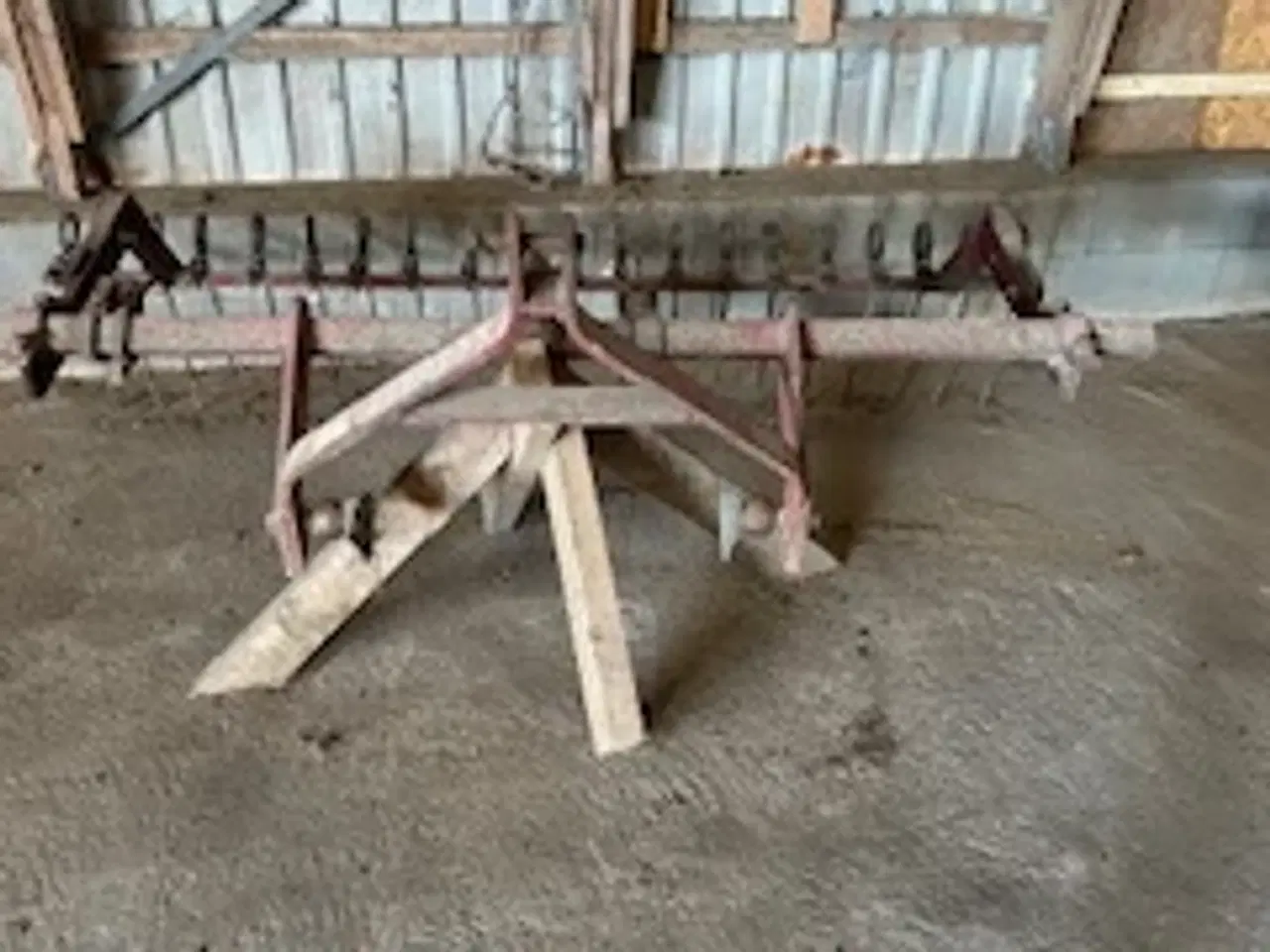 Billede 1 - Gårdrive 220 cm