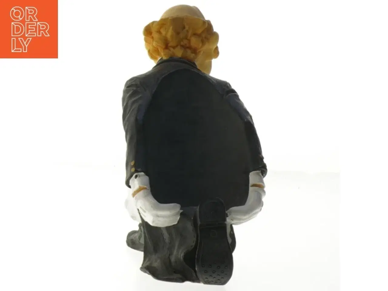 Billede 2 - Figur af en mand i smoking (str. 18 cm)