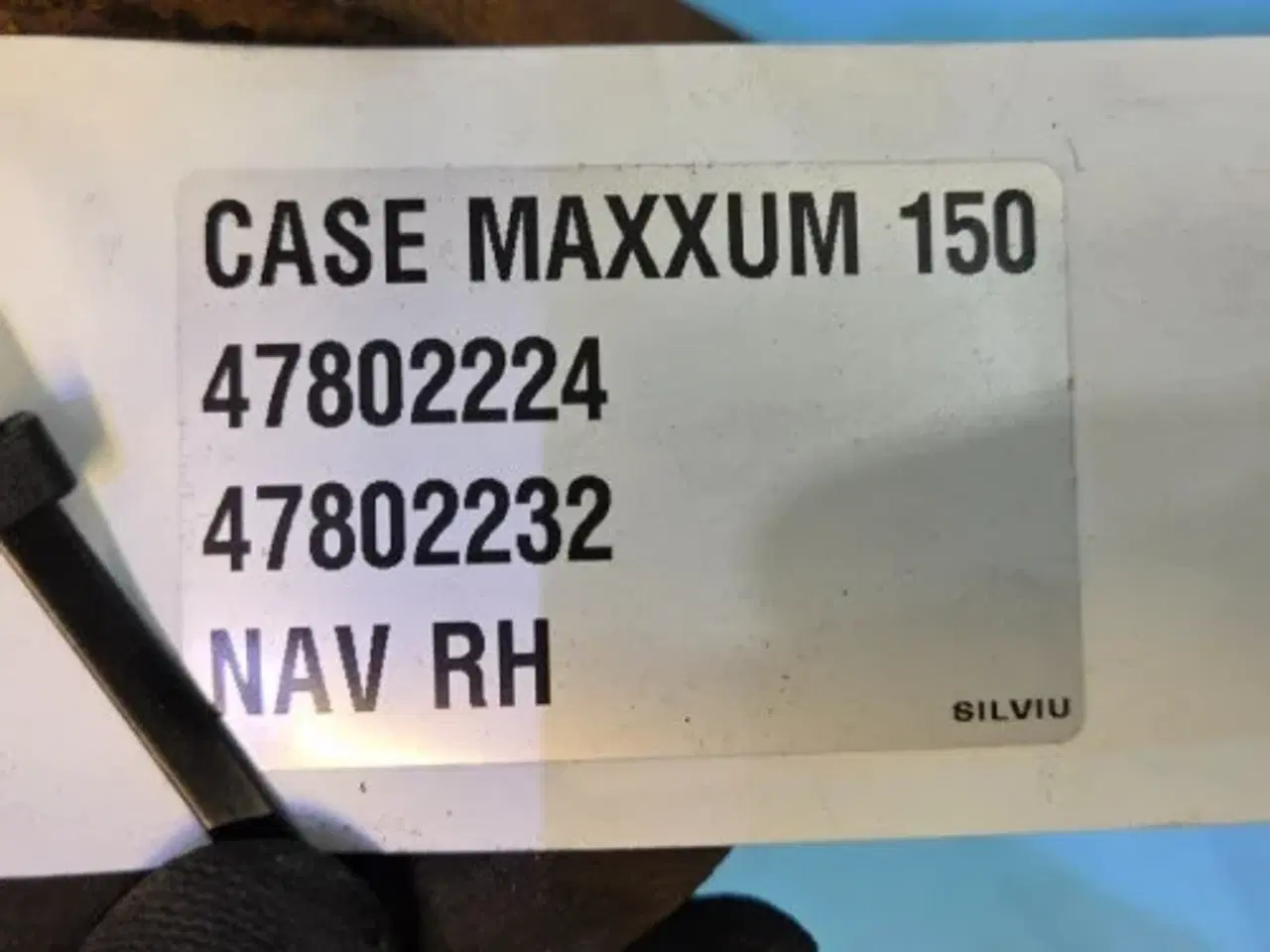 Billede 10 - Case Maxxum 150 Hjulskærm Beslag R.  47802224