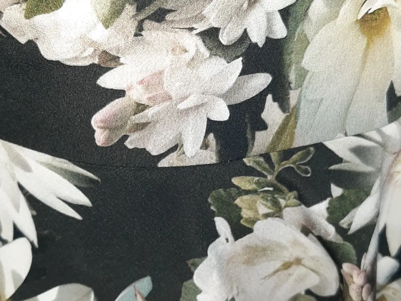 Billede 2 - Bloms. Print kjole, m.skater passform/størrelse 36