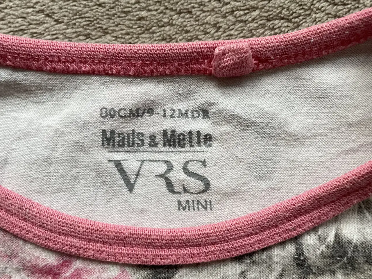 Billede 4 - Sød katte bluse str 80