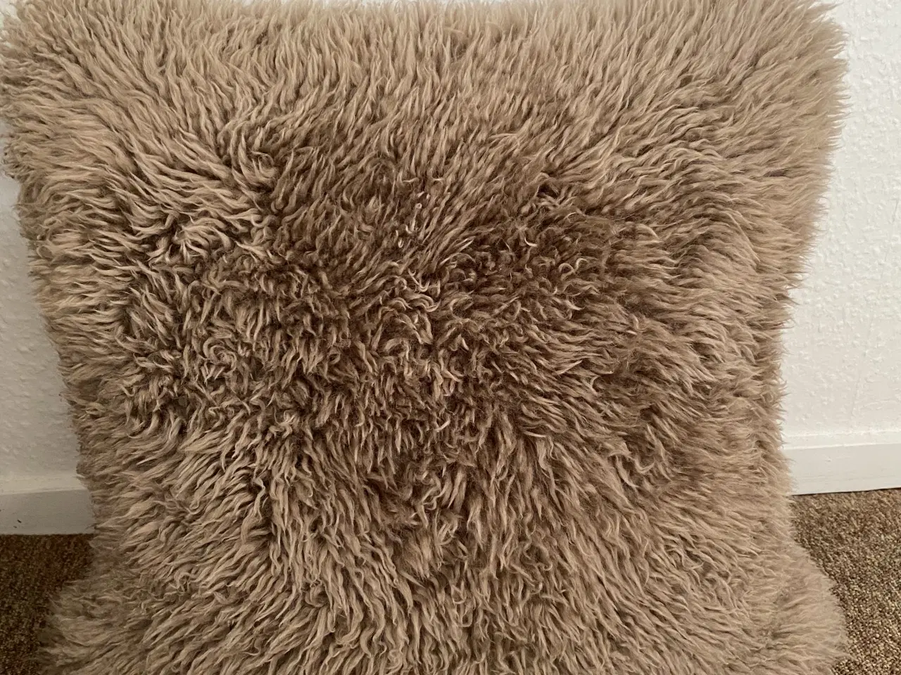 Billede 5 - Fine pyntepuder til salg (2 for 30 kr)