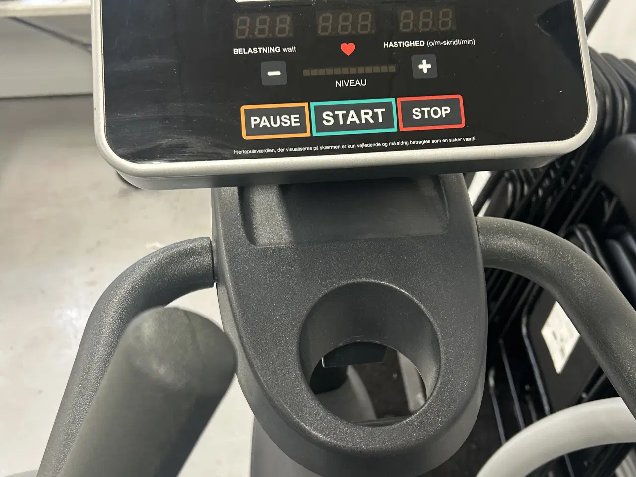 Billede 1 - Technogym Synchro Forma Crosstrainer – professione