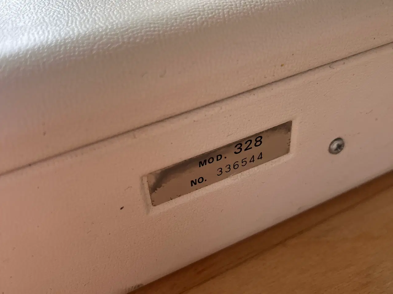 Billede 3 - Strikkemaskine Empiral Knitmaster 328