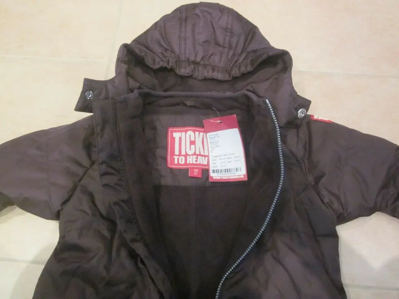 Billede 3 - Ny Flyverdragt, str. 62