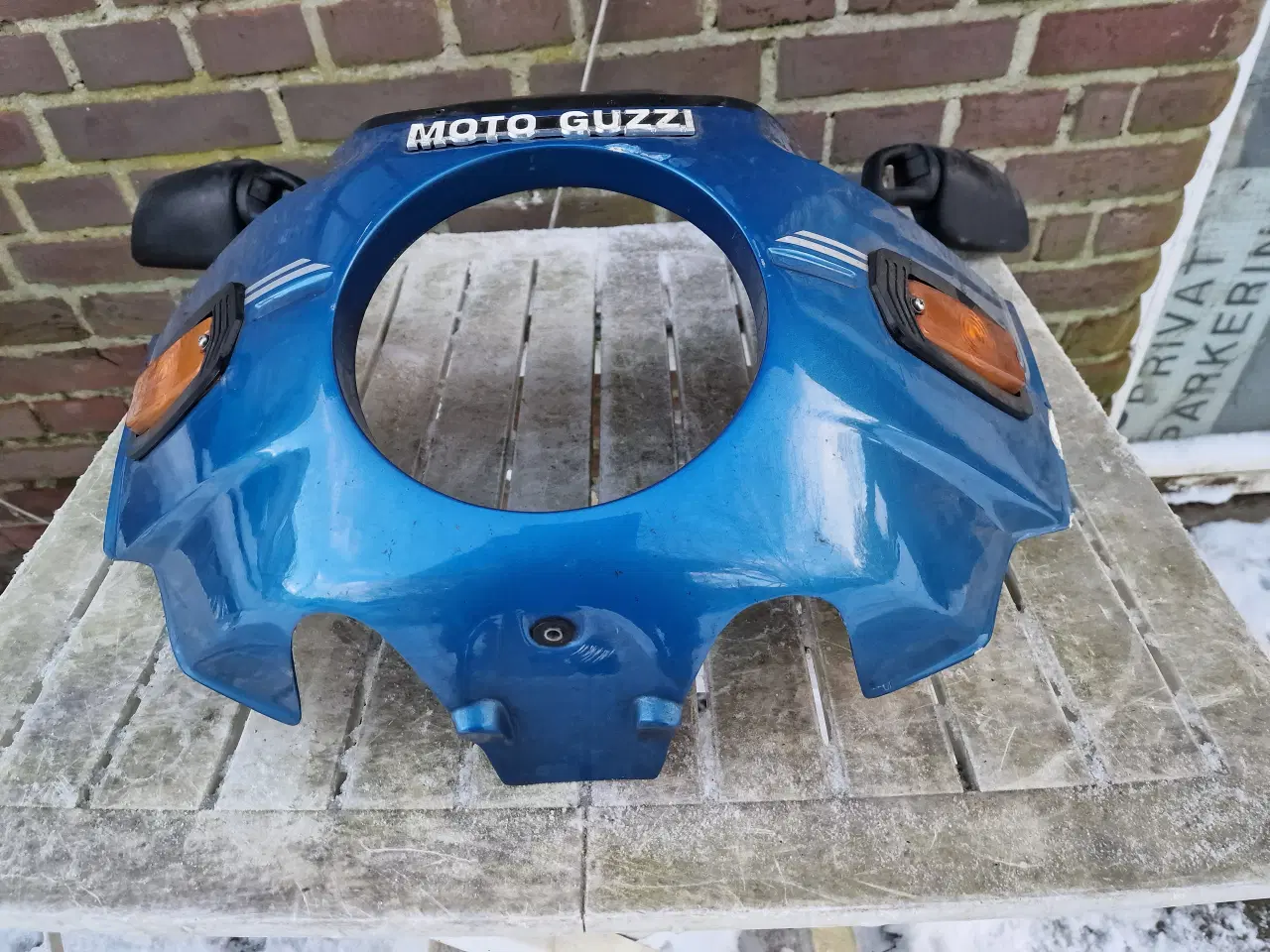 Billede 1 - MOTO GUZZI lygtehus 