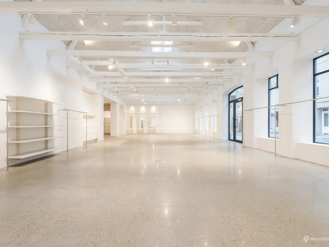 Billede 4 - Charmerende butik. klinik, kontor eller café i Kirkegade