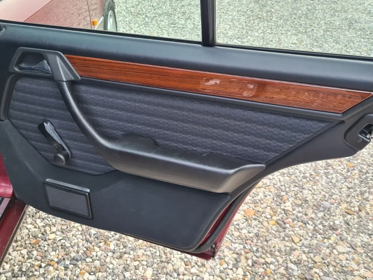 Billede 17 - Mercedes 220 E 2,2 aut.