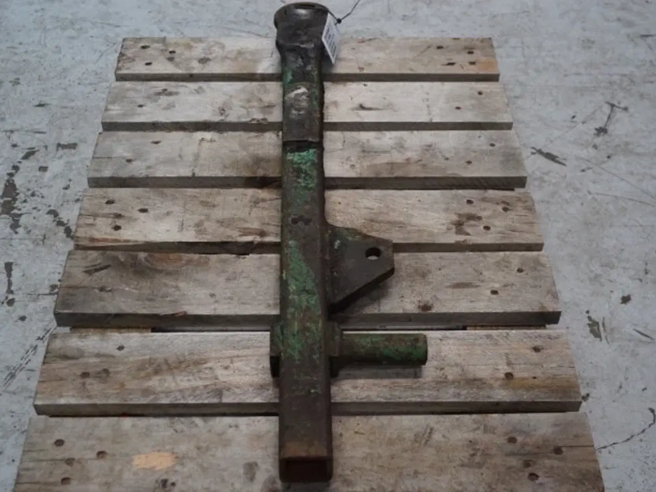 Billede 11 - John Deere 2030 R,H. Liftarm AT30150