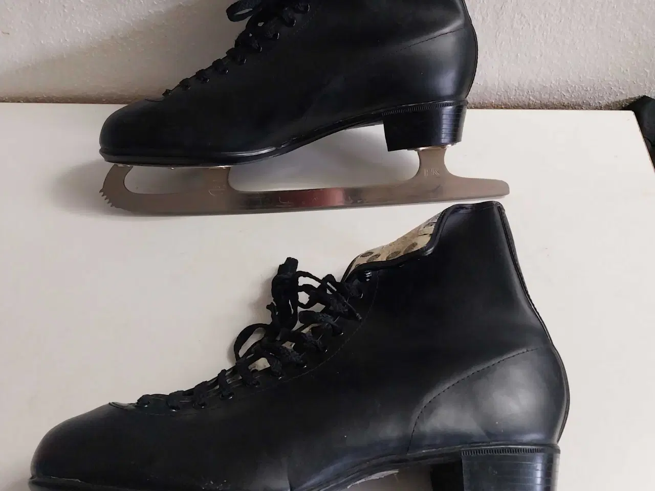 Billede 4 - Skøjter str. 46 