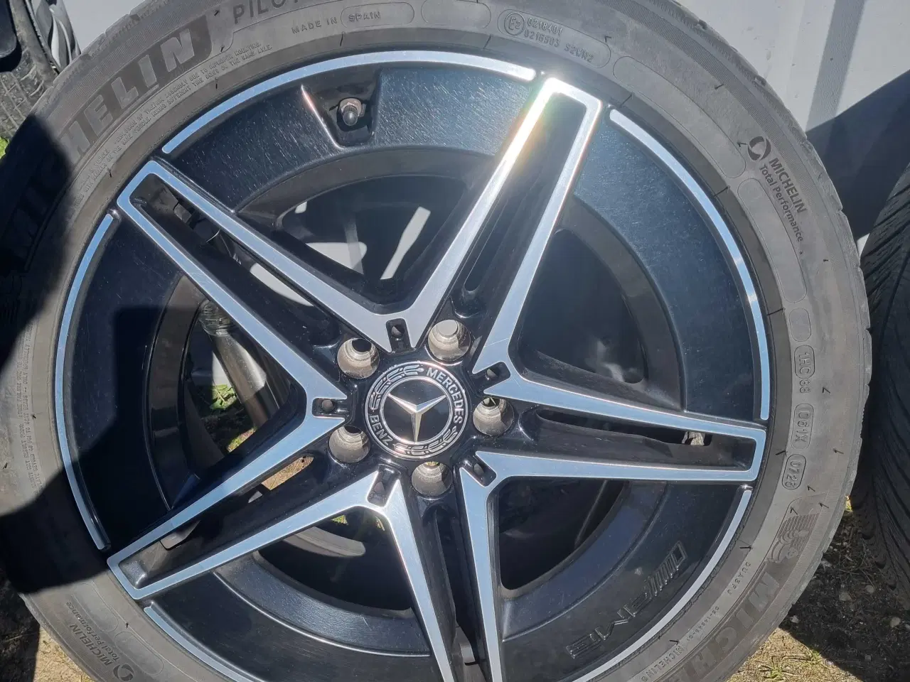 Billede 2 - 5x112 18" Mercedes AMG fælge.