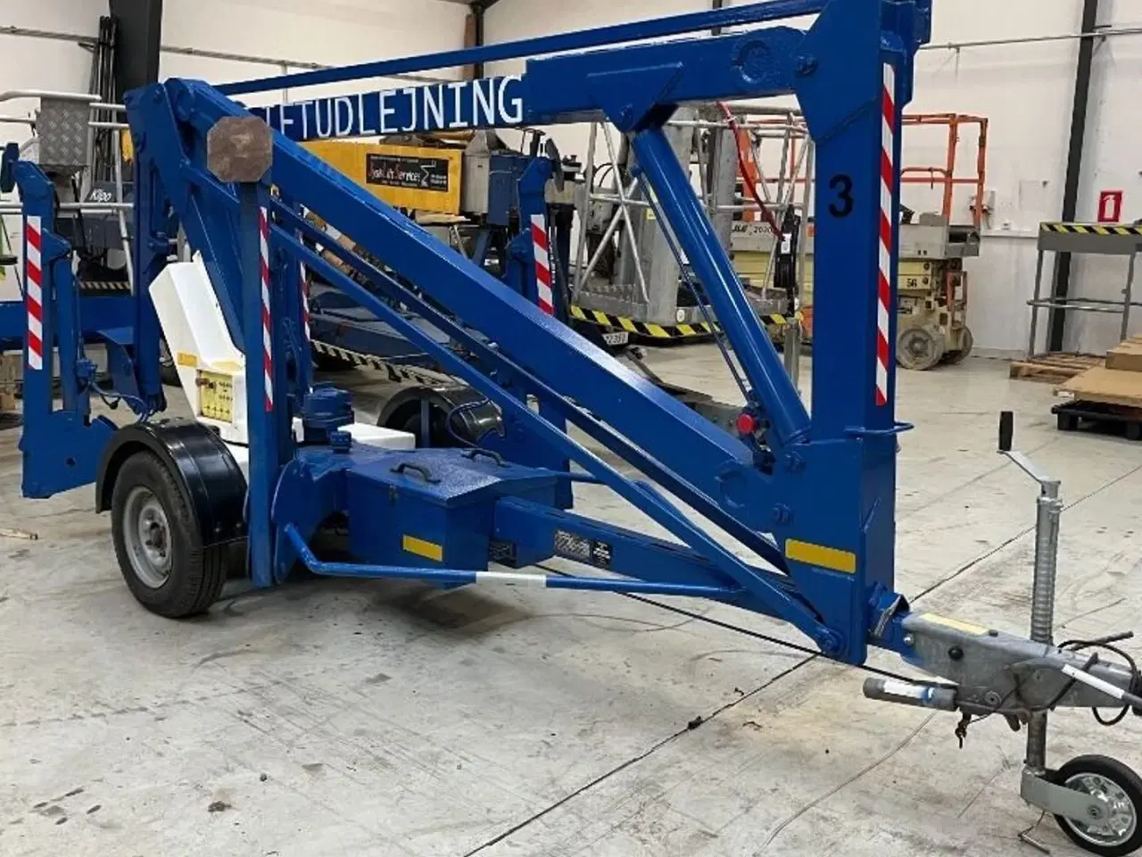 Billede 3 - Upright TL38 trailerlift - 13,5m