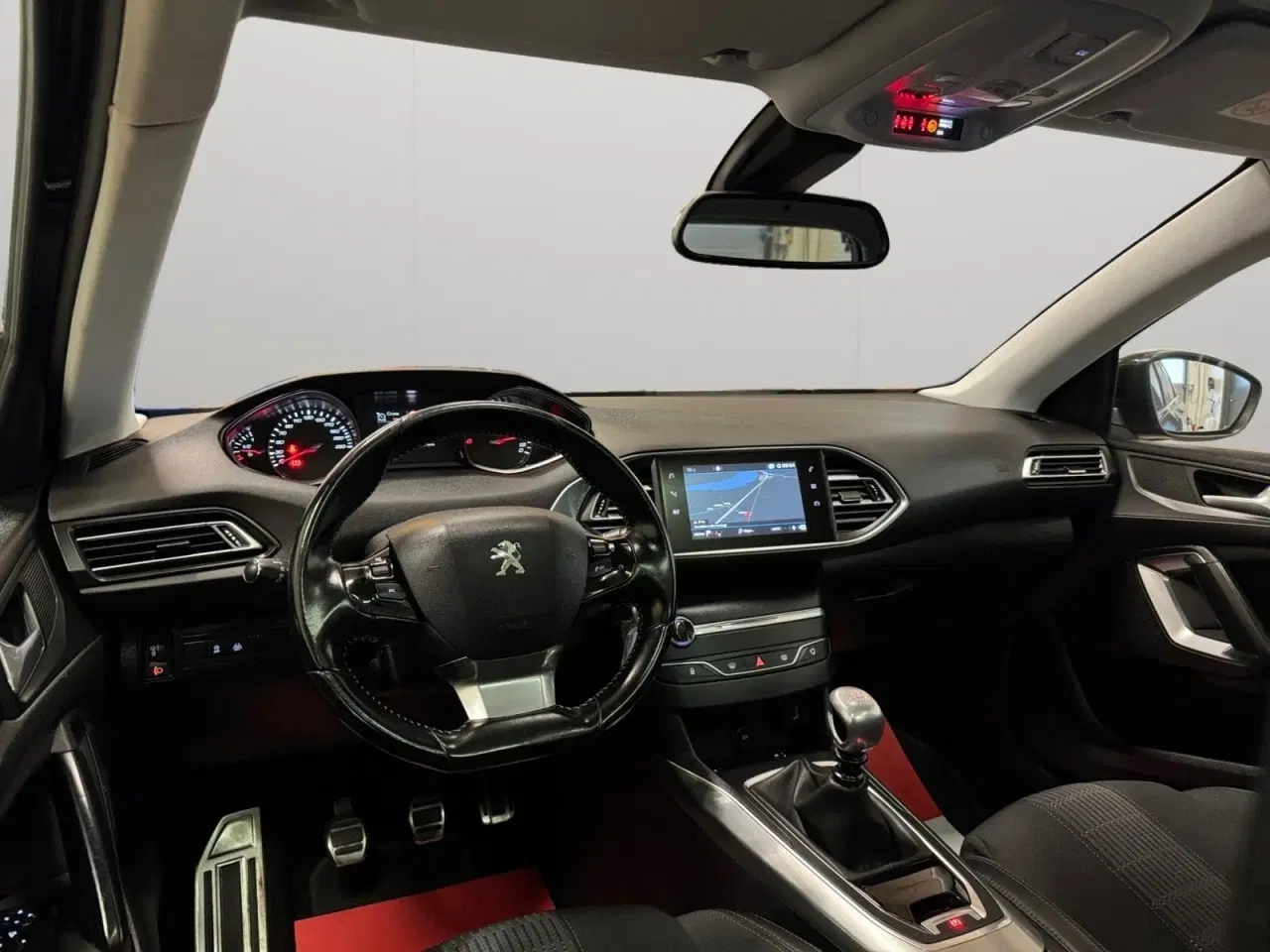 Billede 5 - Peugeot 308 1,6 BlueHDi 120 Allure Sky SW