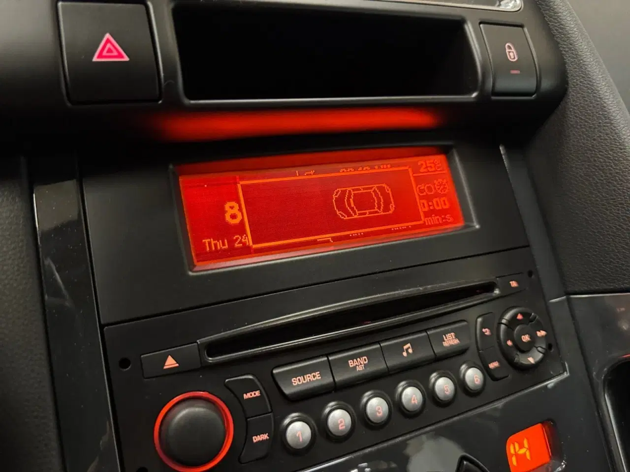Billede 10 - Peugeot 3008 1,6 e-HDi 114 Active ESG