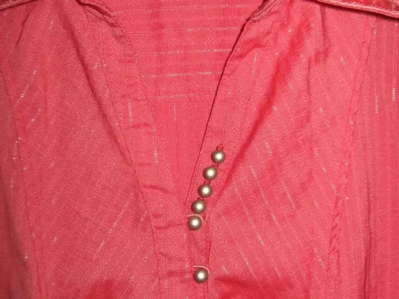 Billede 2 - Repeat rød bluse str M 