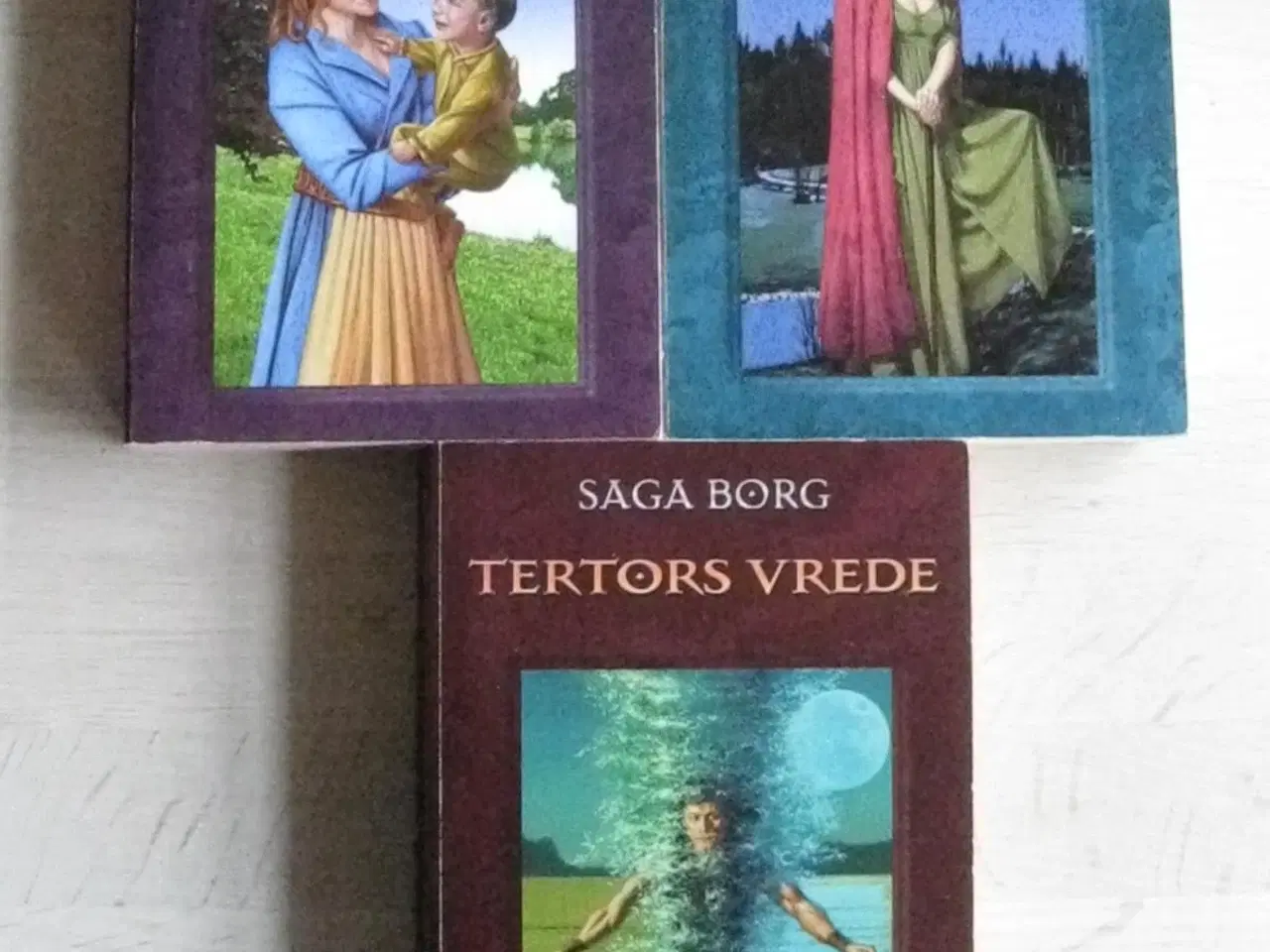 Billede 3 - "Jarastavens vandring" af Saga Borg bind 1-9 ;-)