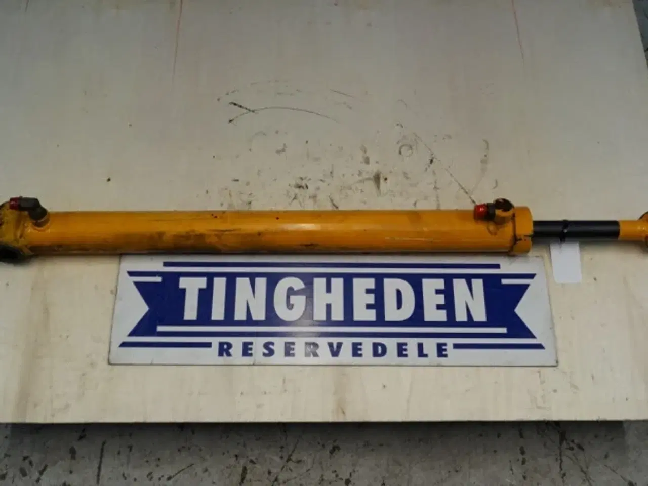 Billede 1 - Mustang 2026 Løftecylinder 170-35000 