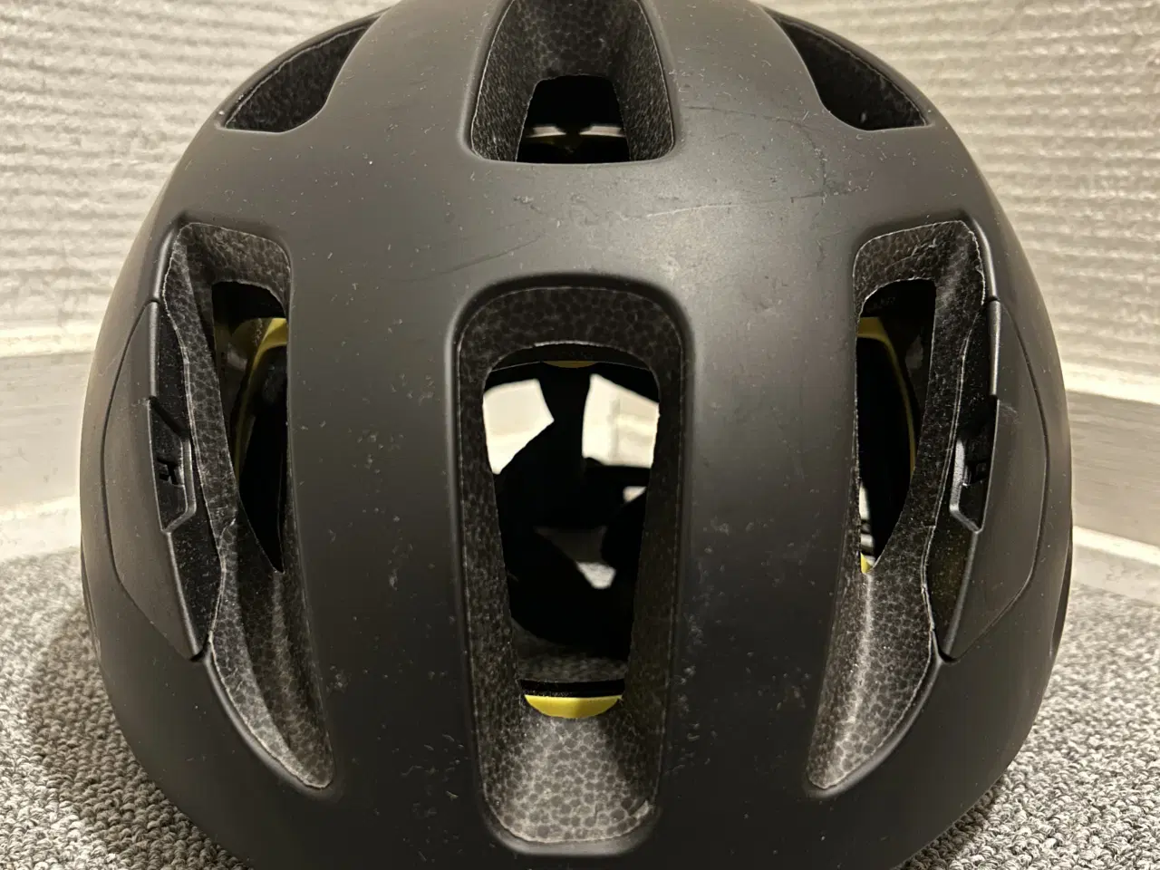 Billede 4 - Super lækker professionel Trek Solstice MIPS hjelm