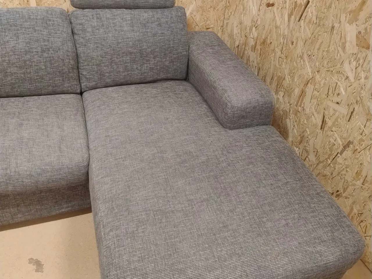 Billede 2 - 3-pers sofa med chaiselong 