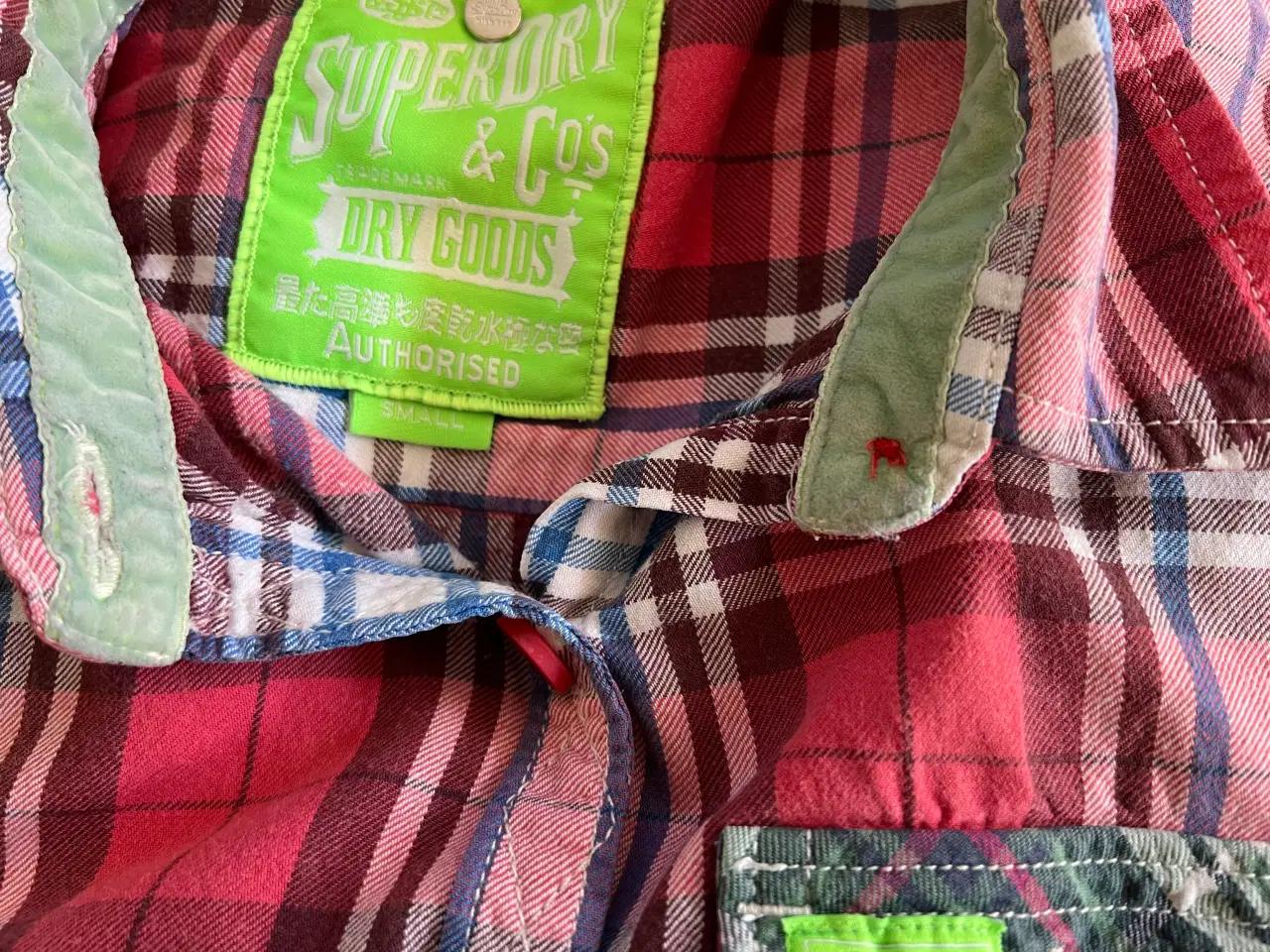 Billede 5 - Superdry skjorte