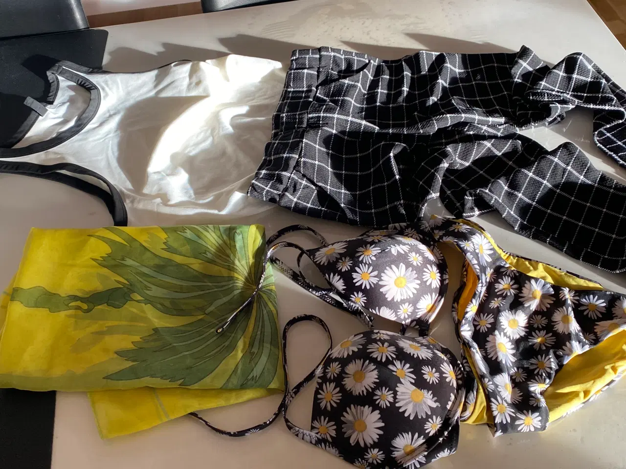 Billede 11 - Diverse dametøj str. M