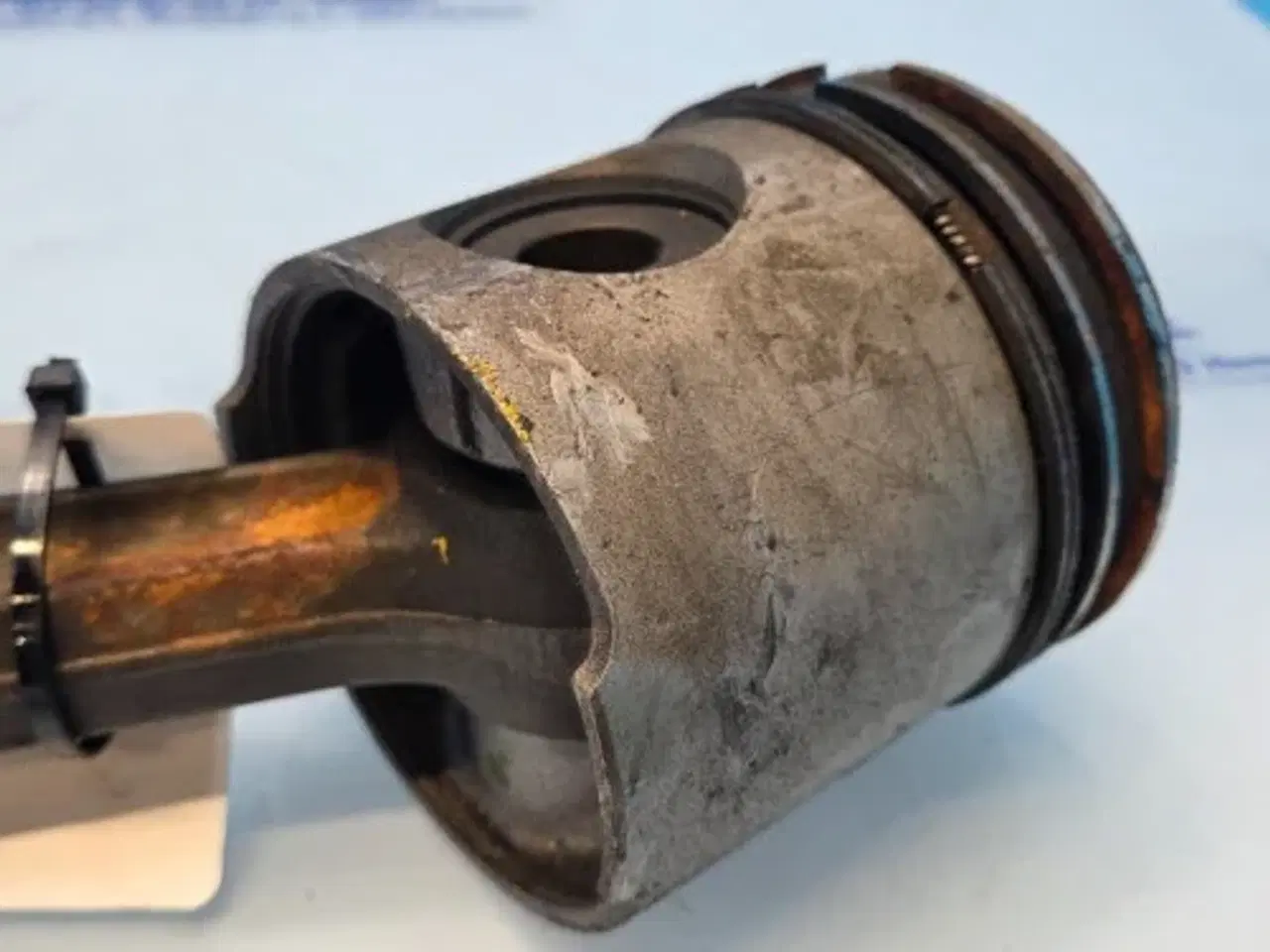 Billede 14 - Ford 678HT Stempel E7HN61085B