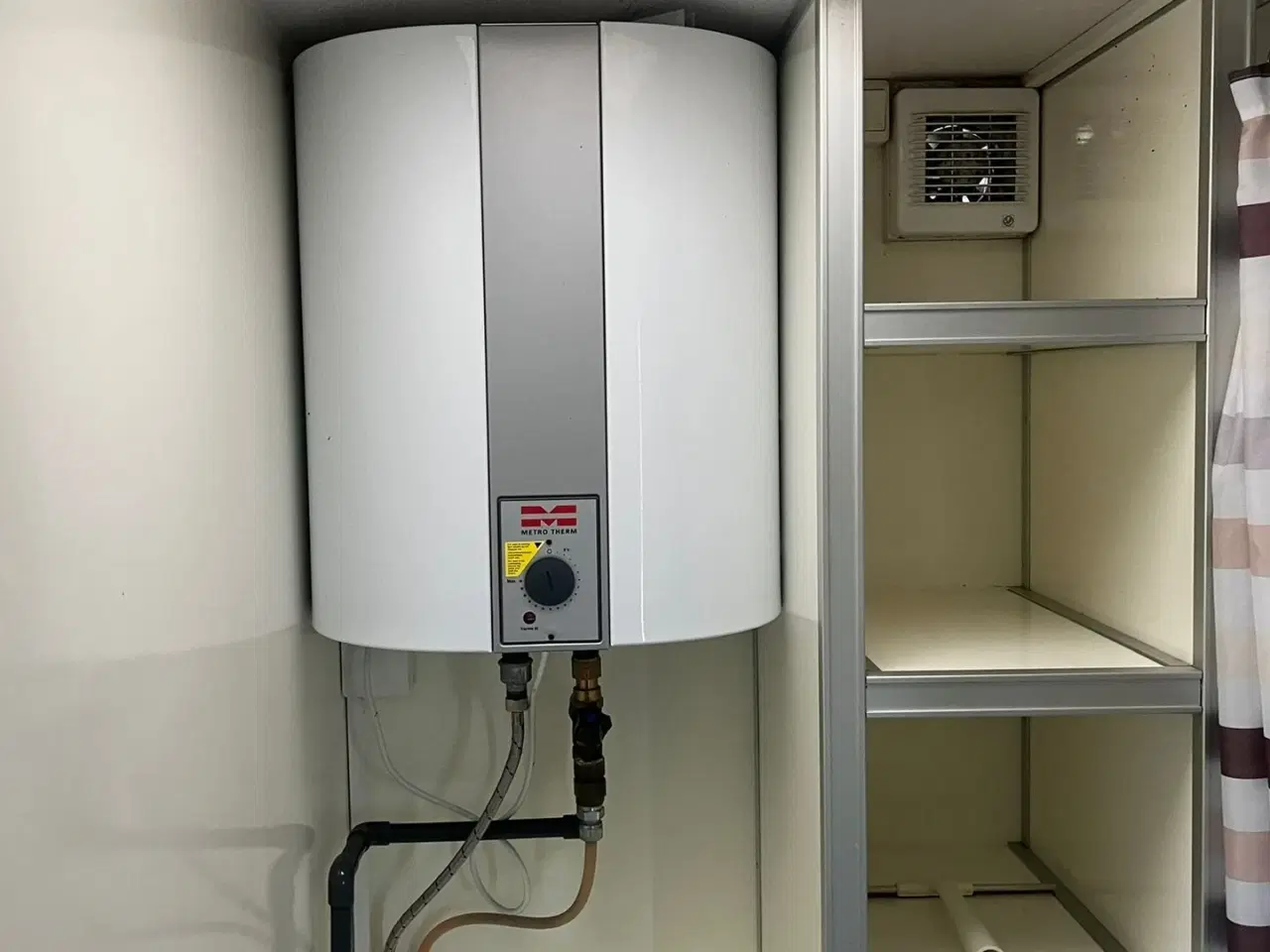 Billede 18 - Scanvogn Mandskabsvogn Stampe Skurvogn / Mandskabsvogn / Beboelsesvogn med køkken og toilet