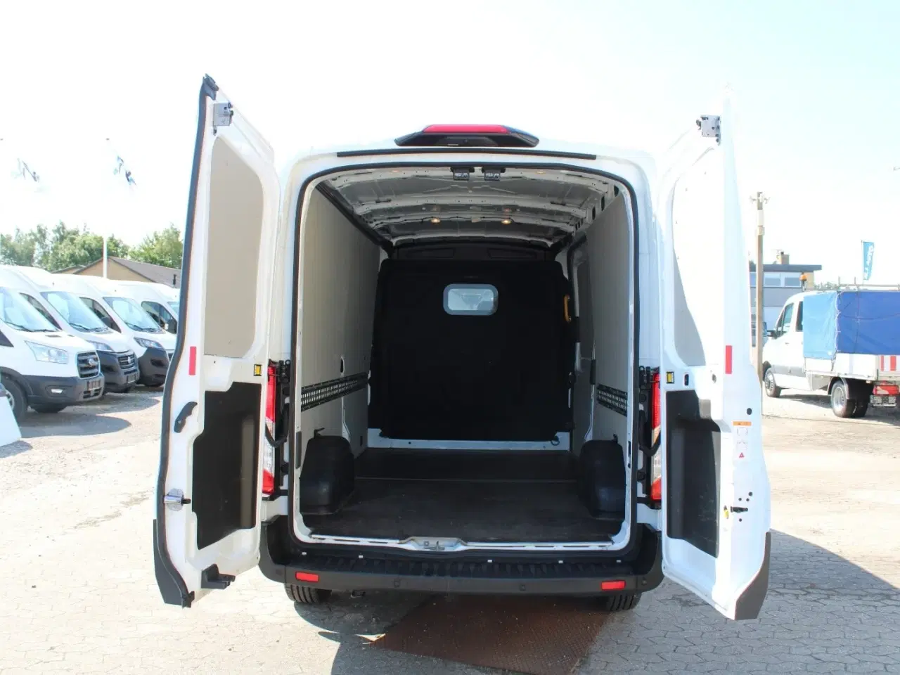 Billede 10 - Ford Transit 350 L3 Van 2,0 TDCi 130 Trend H2 FWD