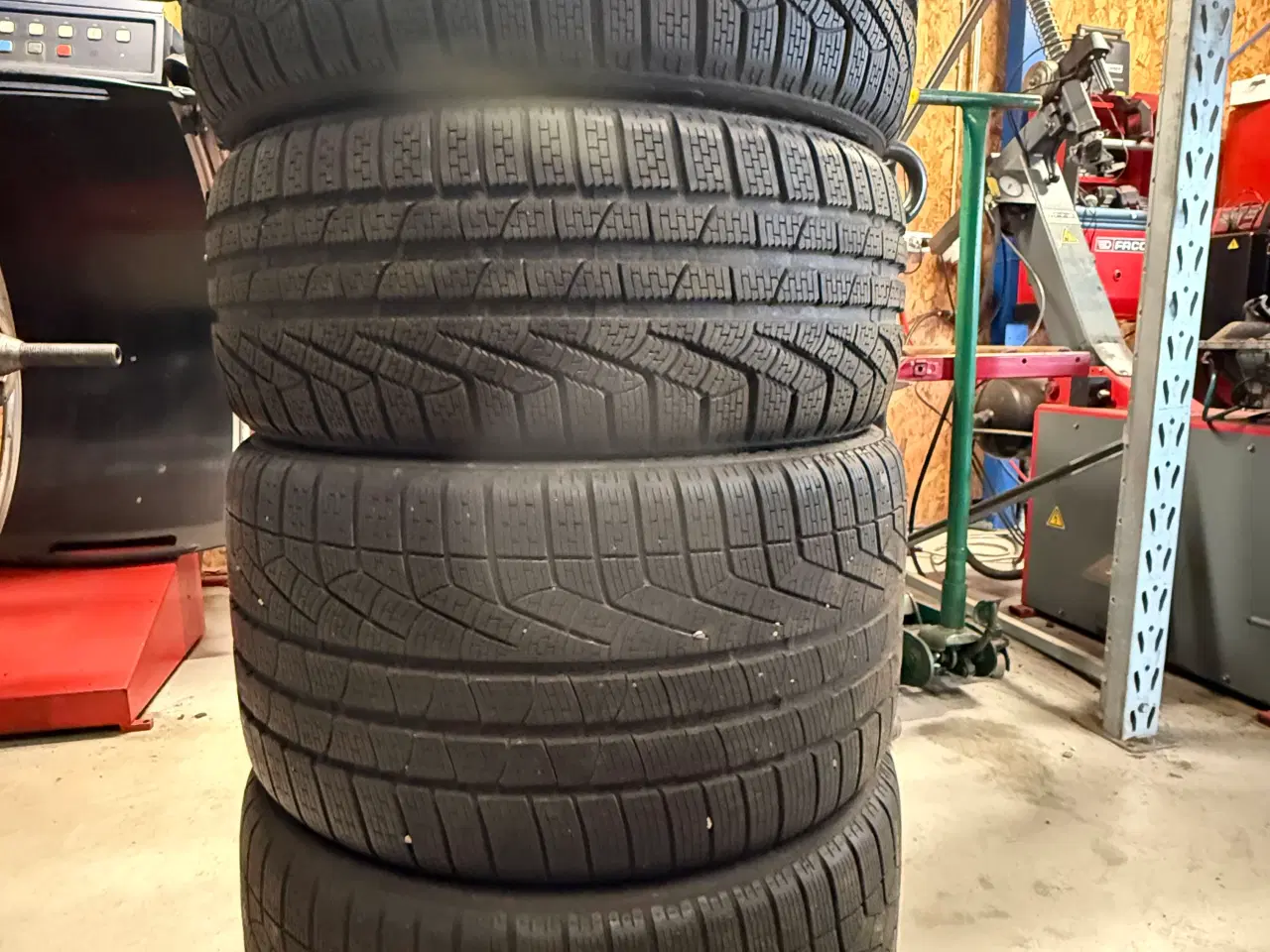 Billede 1 - 245/35R20-205/30R20 dæk