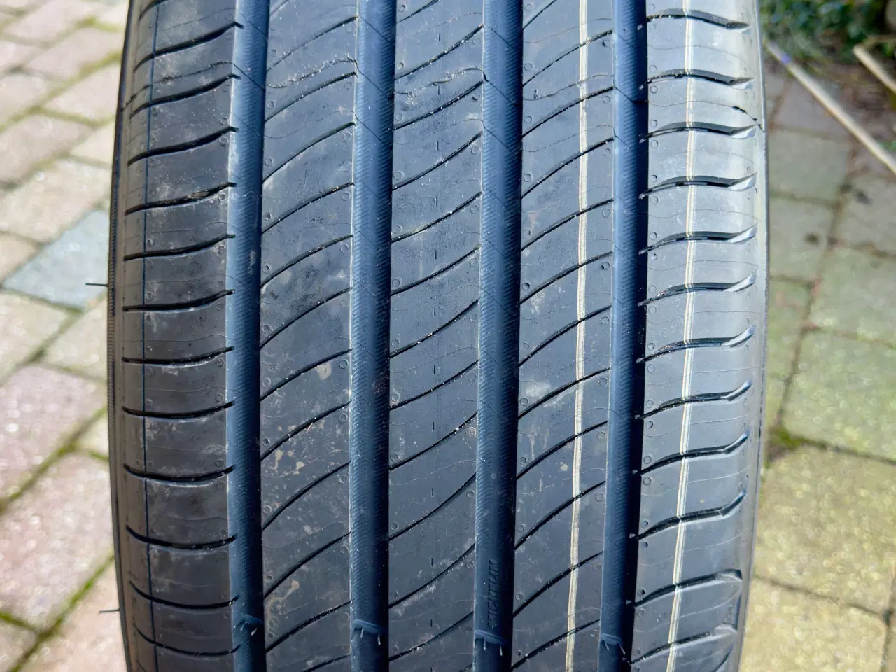 Billede 2 - Michelin e-Primacy 235/50 R20 104V XL, DOT 4925 