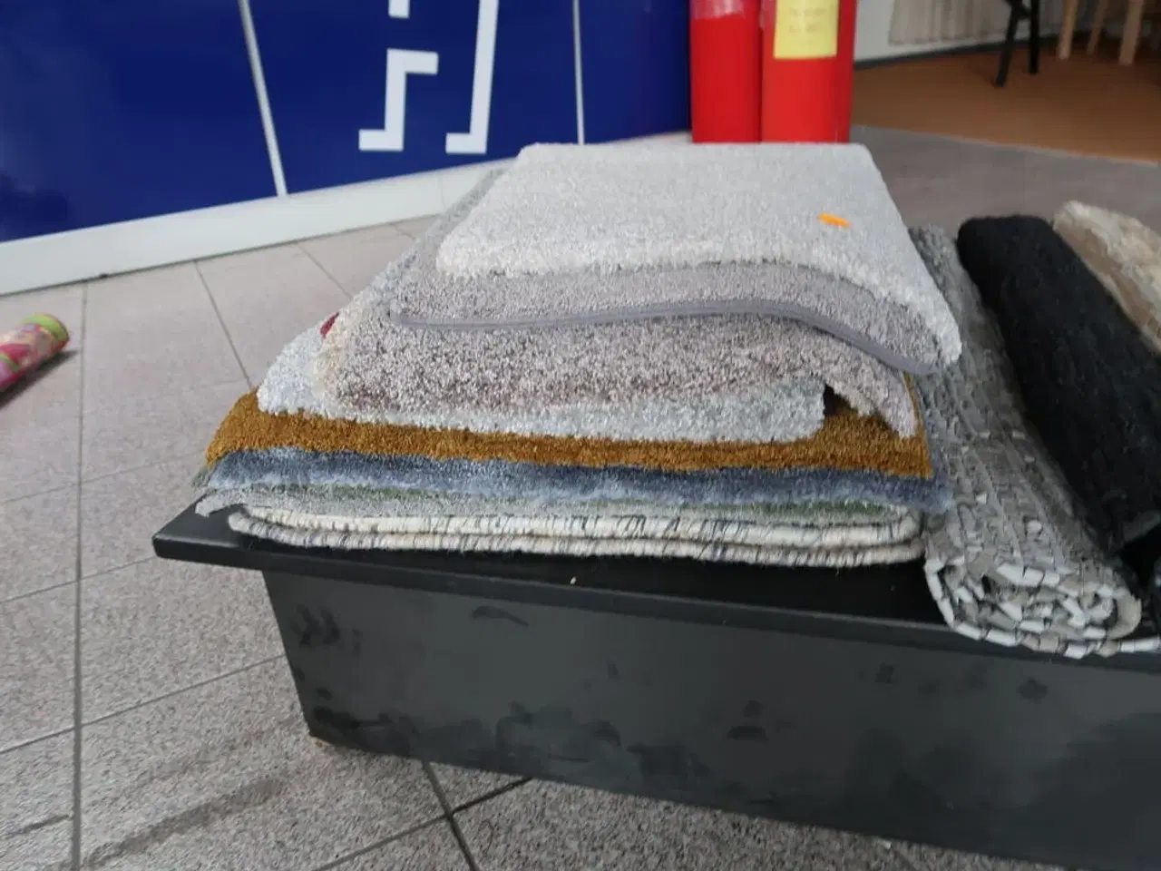 Billede 2 - Div. Gulvtæpper