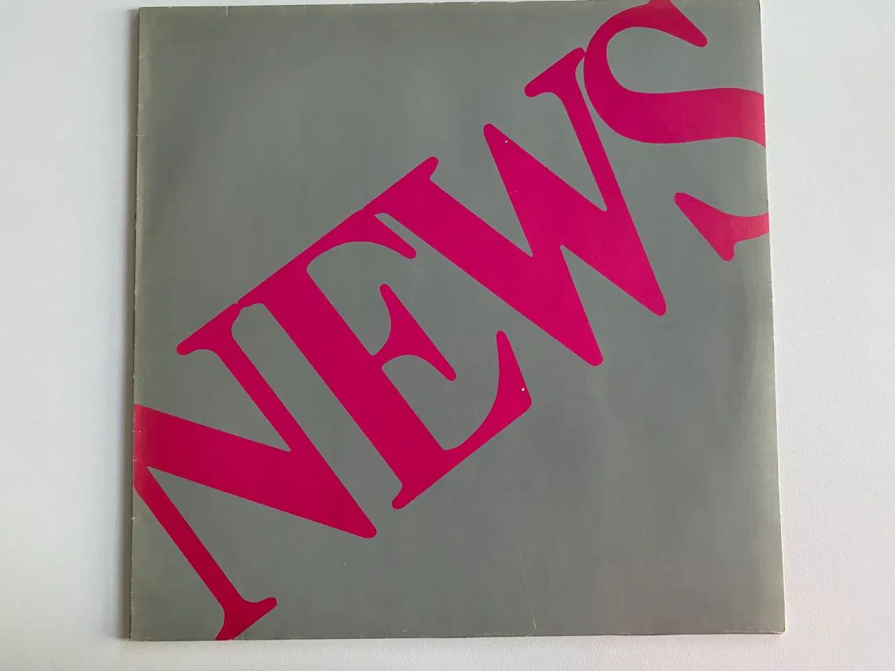 Billede 1 - LP. News ‎– Den Grønne Streg