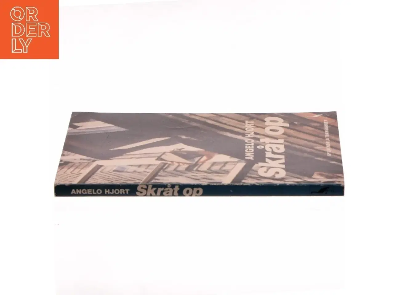 Billede 2 - Skråt op af Angelo Hjort (Bog)
