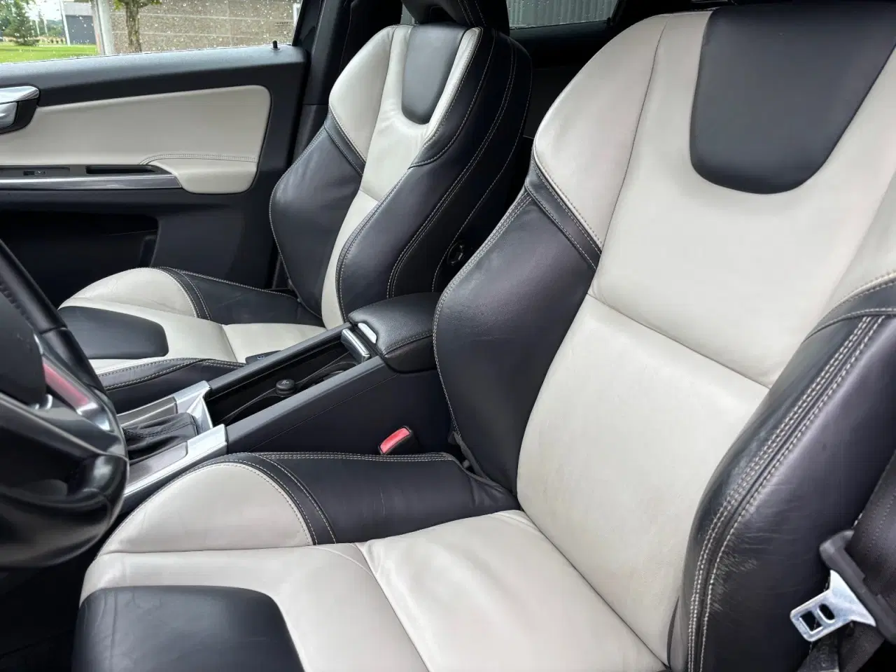 Billede 8 - Volvo XC60 2,4 D5 215 R-Design aut. AWD Van