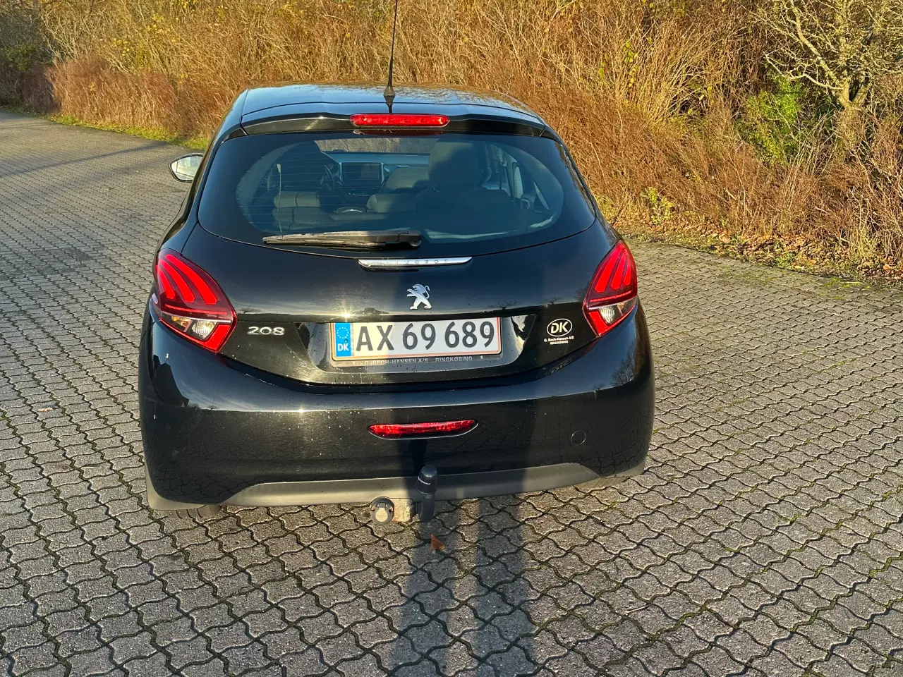 Billede 4 - Peugeot 208 nysynet + kun 113000 km!!