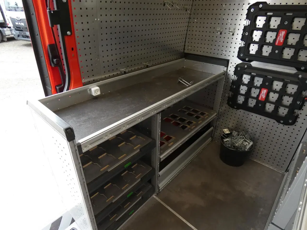 Billede 10 - Mercedes-Benz Sprinter 317 2,0 CDI A2 H2 RWD 9G-Tronic 170HK Van Aut.