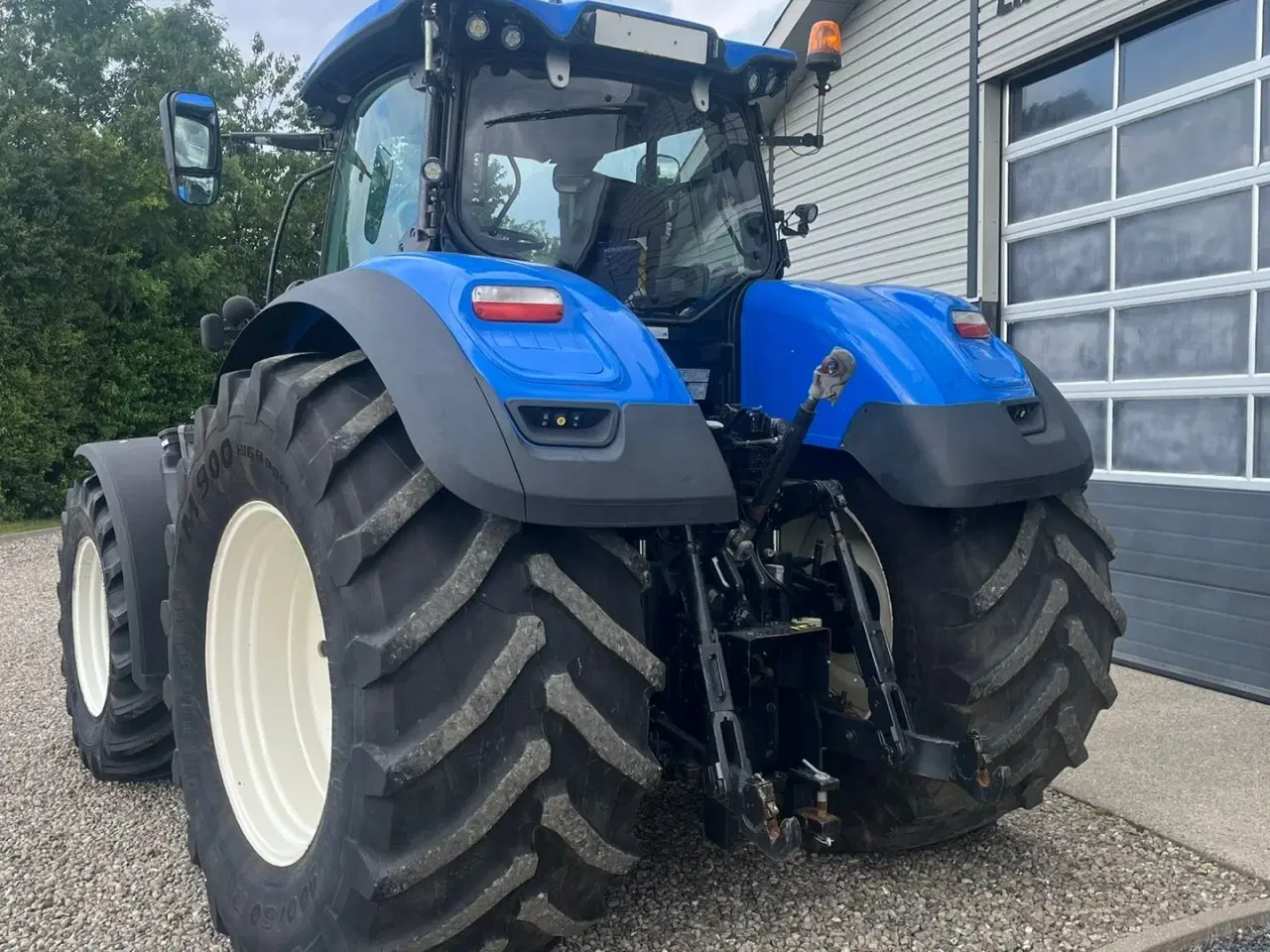 Billede 16 - New Holland T7.315 HD med frontlift og front PTO, samt NYE 650mm fordæk og store 900mm hjul.