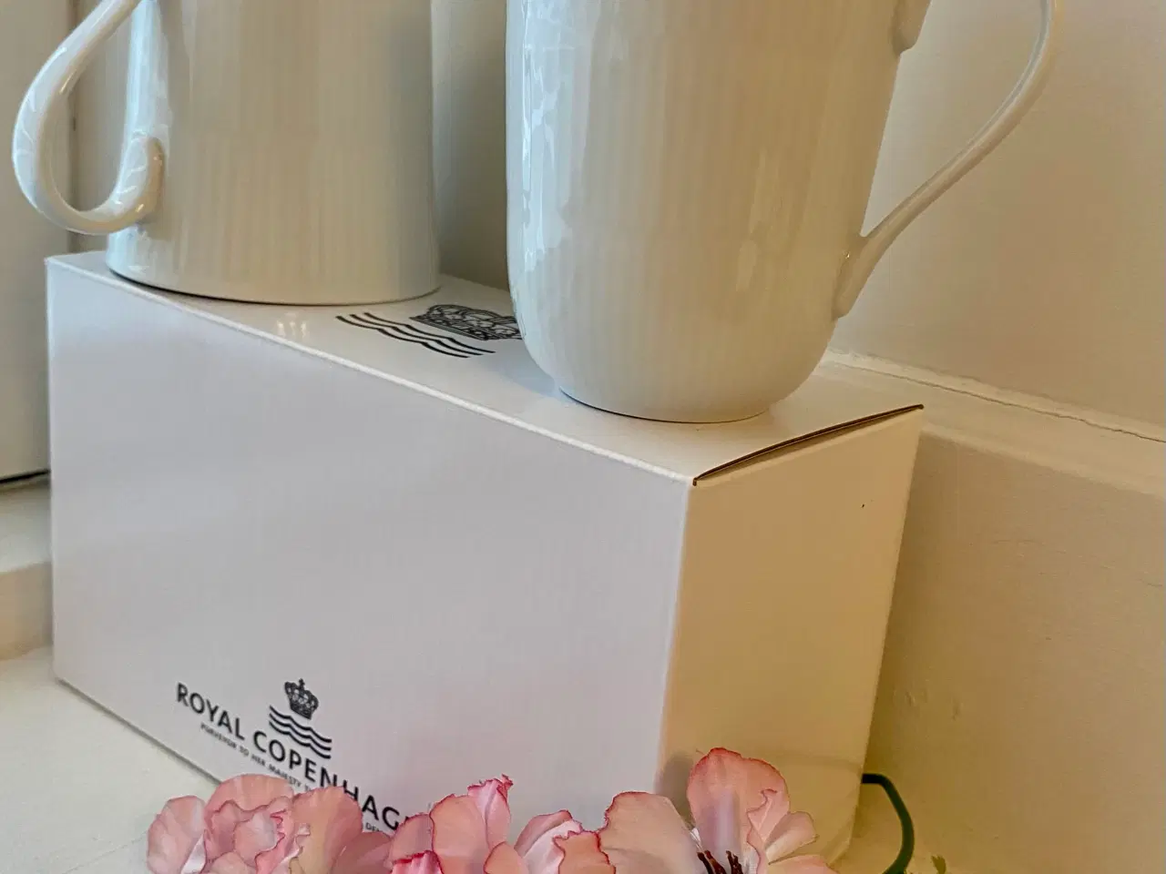 Billede 3 - Nyt og ubrugt: Yndigt sæt tidløs RC riflet krus (2