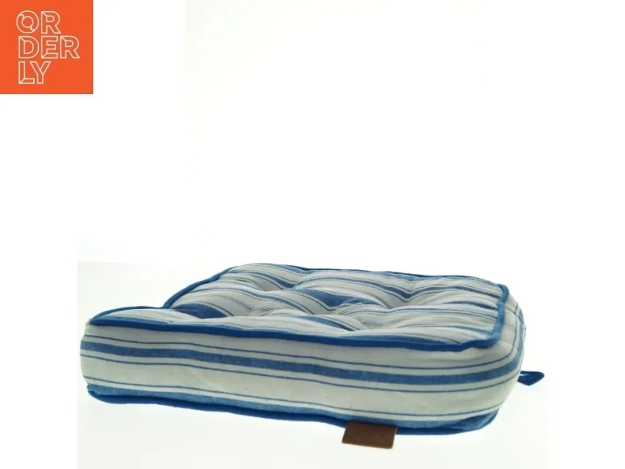 Billede 3 - Stribet hynde fra Juna (str. 43 x 42 cm)