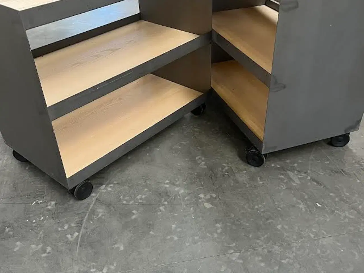 Billede 1 - Arkitekttegnet rullebord