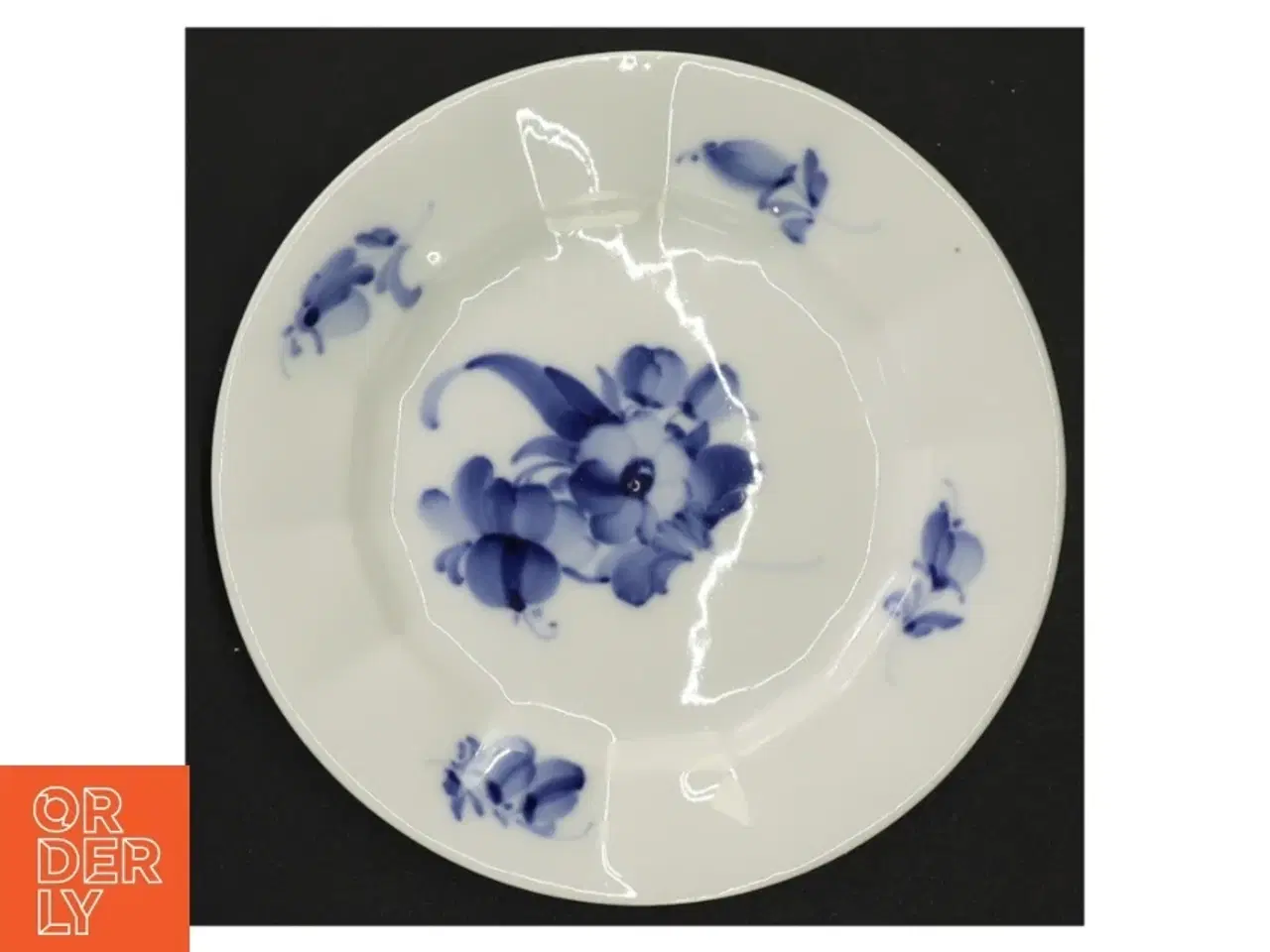 Billede 2 - Blå Blomst kagetallerkener fra Royal Copenhagen 7 stk. (str. 15 x 2 cm)