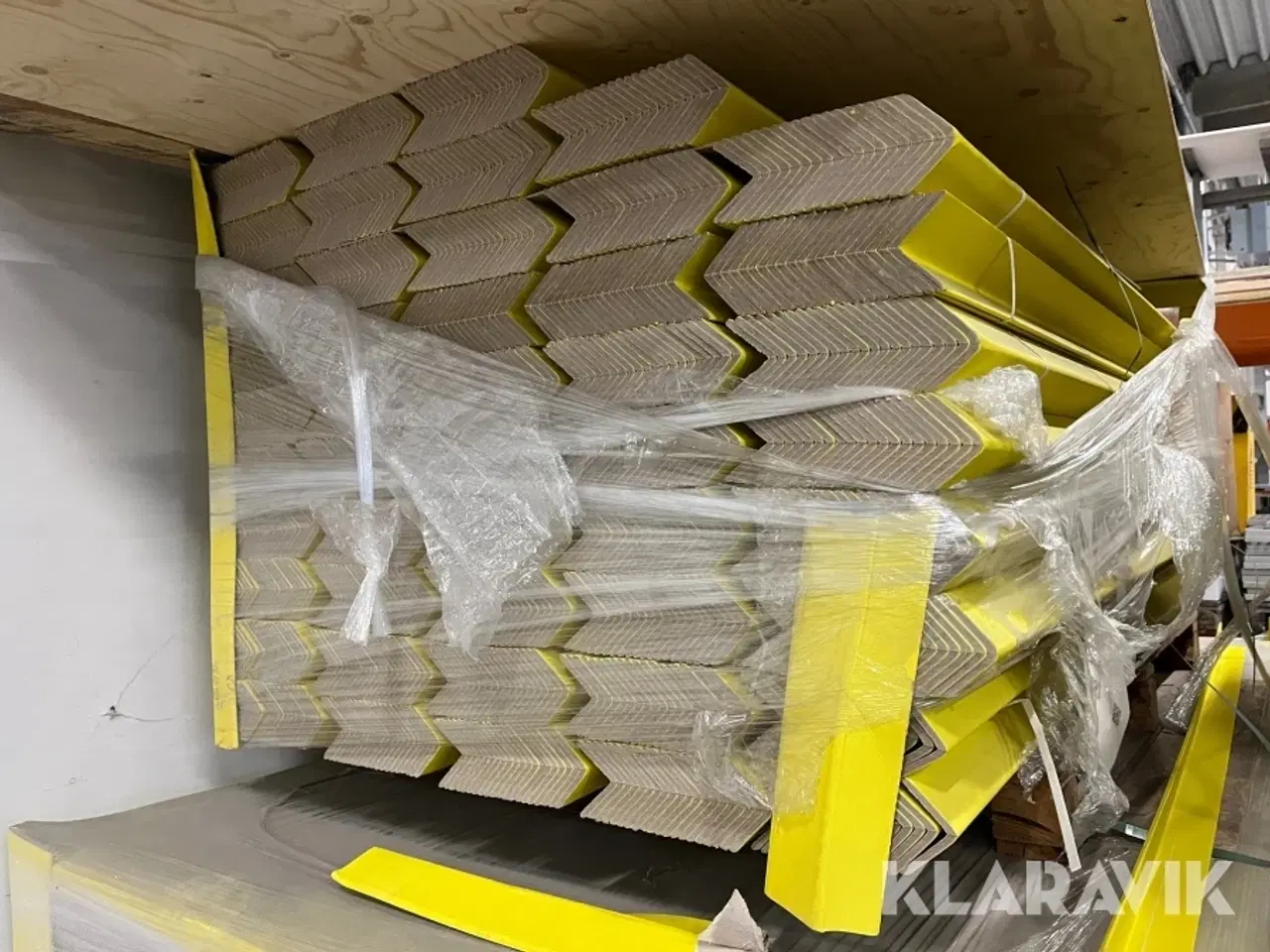 Billede 10 - Pap afskærmninger / hjørneprofiler 6 paller