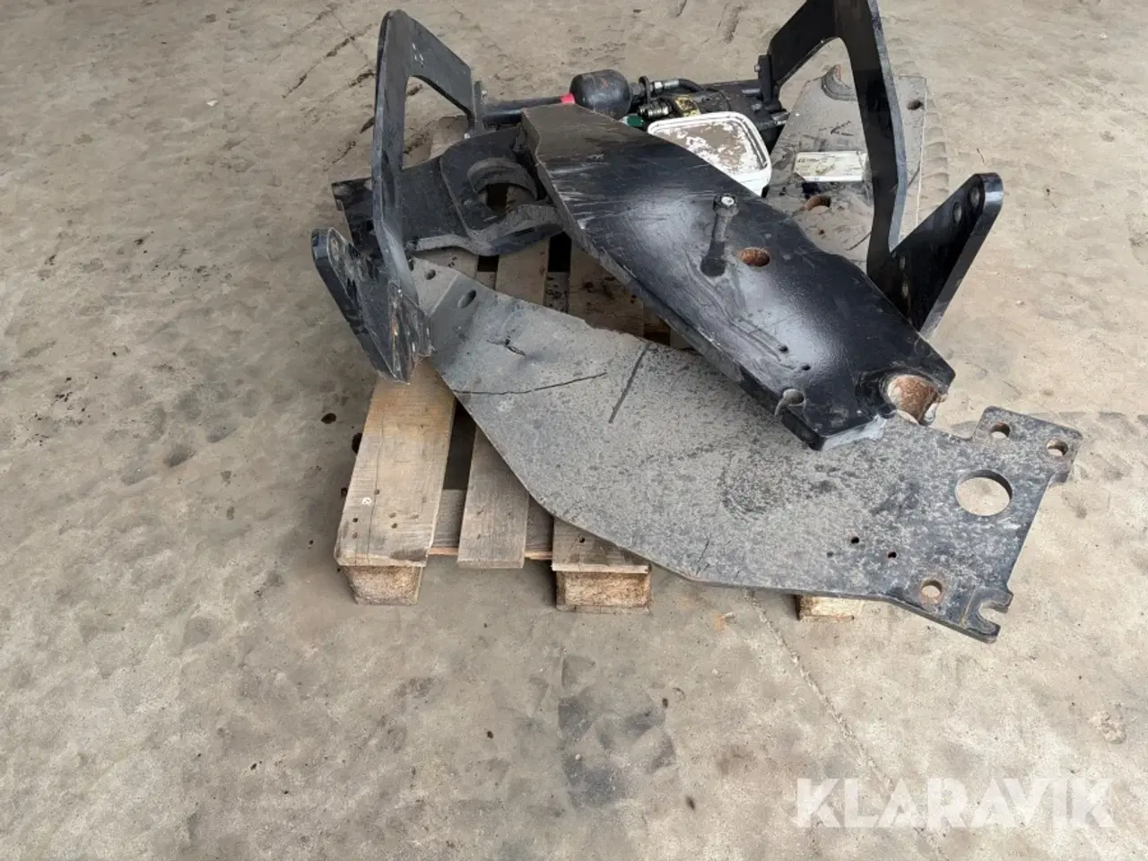 Billede 3 - Ålø front beslag