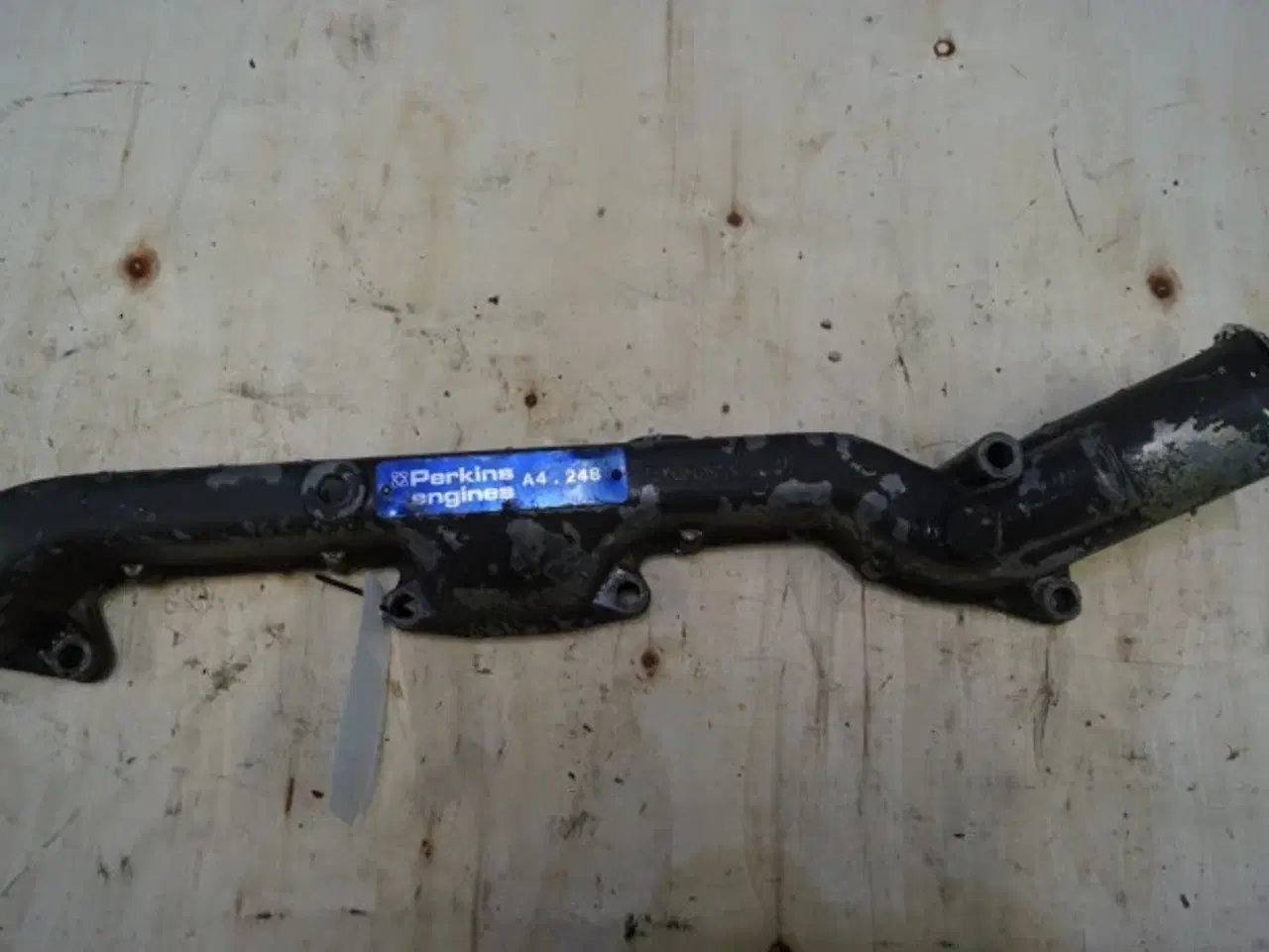 Billede 2 - Massey Ferguson 275 Indsugningsmanifold 37786630