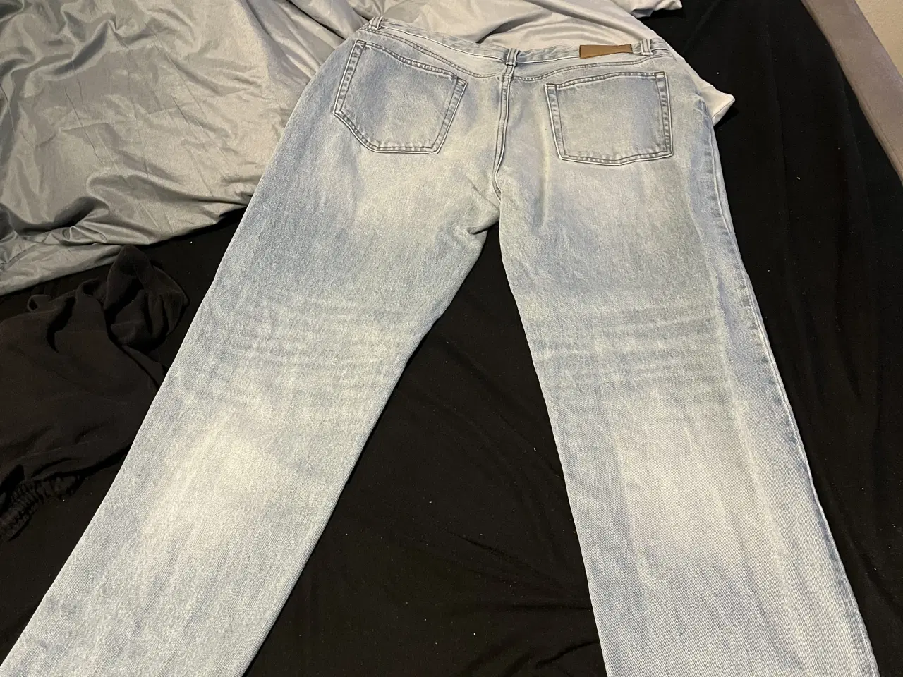 Billede 4 - Zara jeans str 46 i lyseblå 