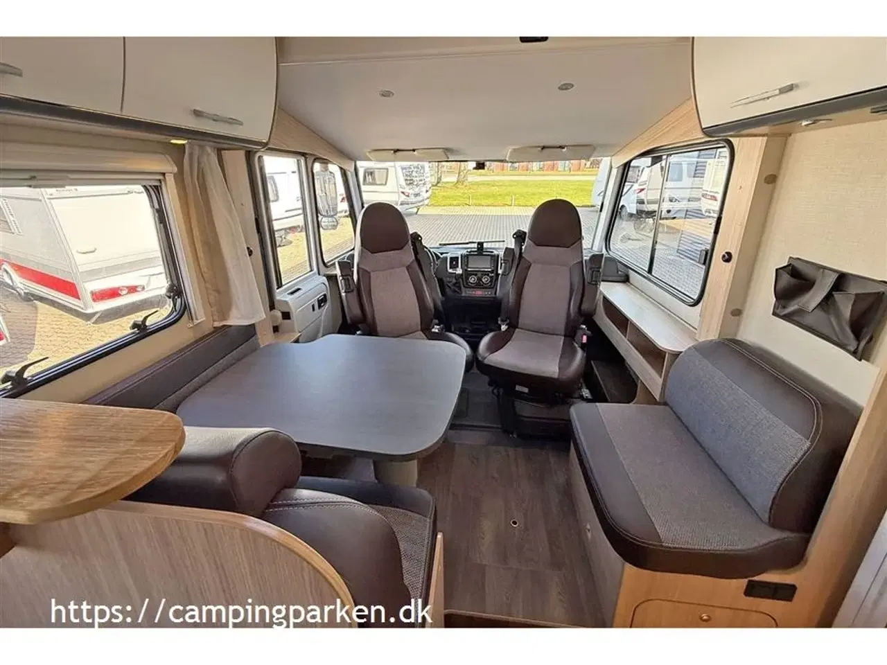 Billede 4 - 2019 - SunLight Veludstyret og velholdt Sunlight I68 Active m. automatgear og 150hk