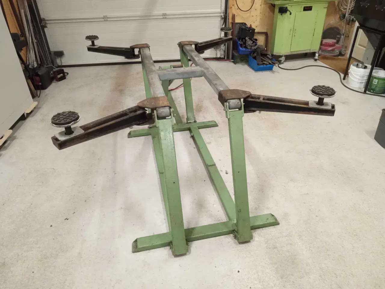 Billede 2 - Fin auto og service lift fra AC Viborg 