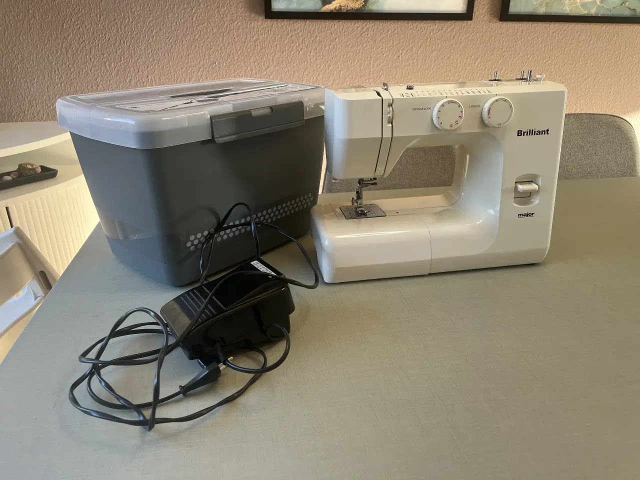 Billede 1 - Major Brilliant symaskine + tilbehør