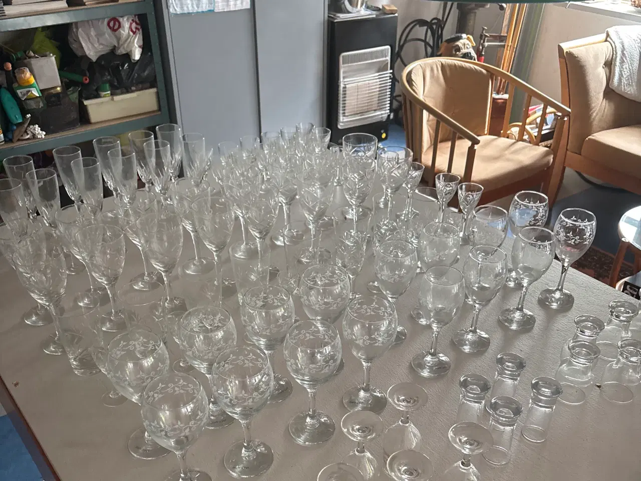 Billede 1 - Ulla glas samt andre forskellige priser fra
