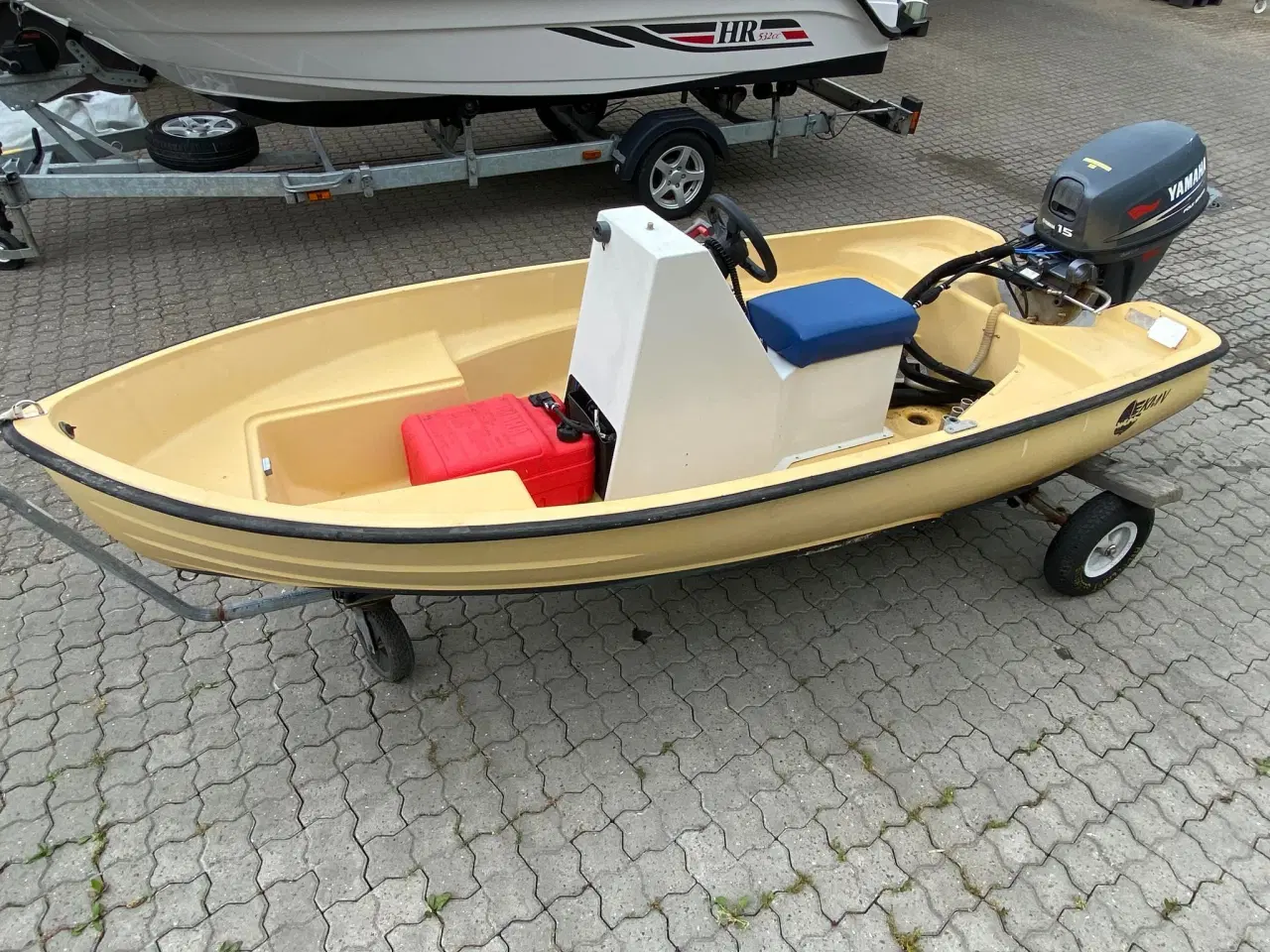 Billede 1 - KMV WHIT Jolle med 15 hk Yamaha